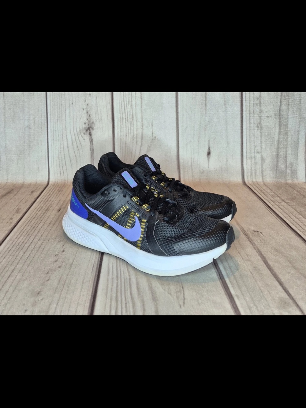 Nike Run Swift 2 Womens Size 10 Running Shoes Black/Lapis/Light Thistle